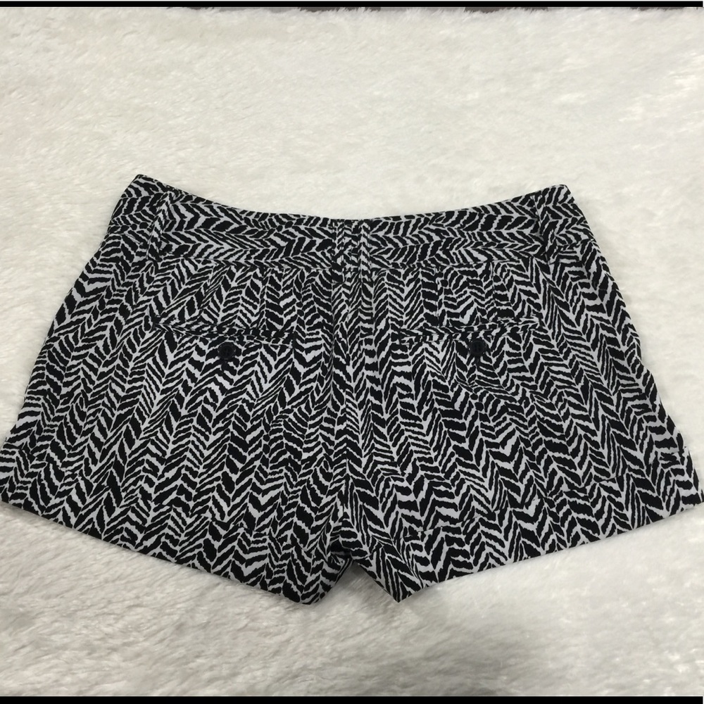 Express pattern shorts! - Picture 4 of 10